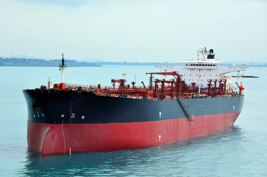 Oil tanker